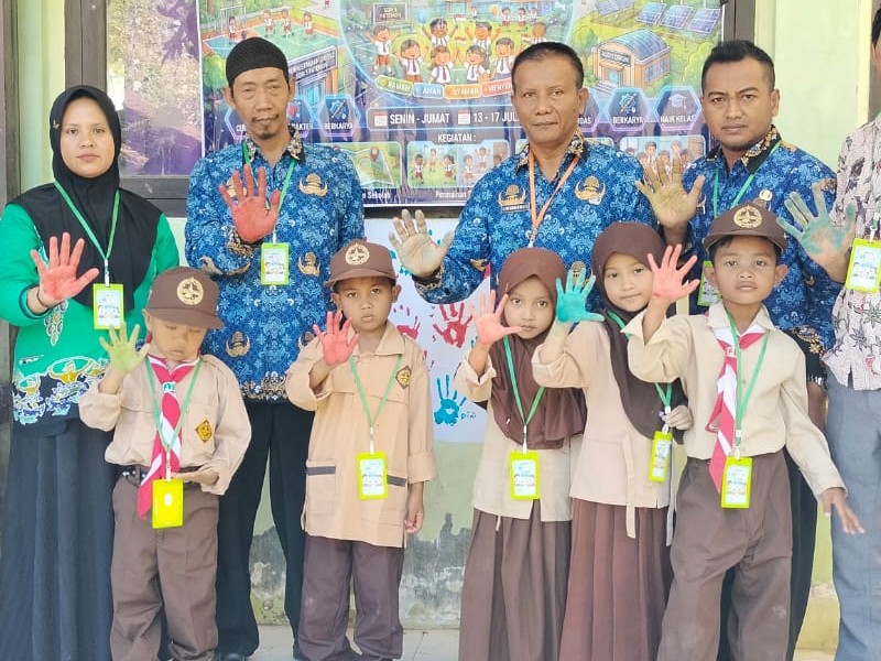 Pelaksanaan Masa Pengenalan Lingkungan Sekolah (MPLS) di SD Negeri 3 Patemon Berjalan Lancar dan Penuh Semangat